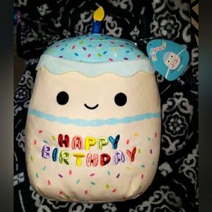 Squishmallow 10" KIKS The Vanilla Cake HAPPY BIRTHDAY SQUAD KELLYTOY NWT candle